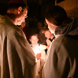 Osternachtsfeier mit Weihbischof Turnovszky