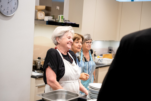 EB Grünwidl bei einer Livesendung Radio Maria / Erzdiözese Wien/ Schönlaub, Stephan Schönlaub EB Grünwidl bei einer Livesendung Radio Maria
